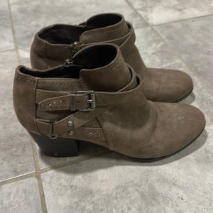 Indigo road brown ankle boots